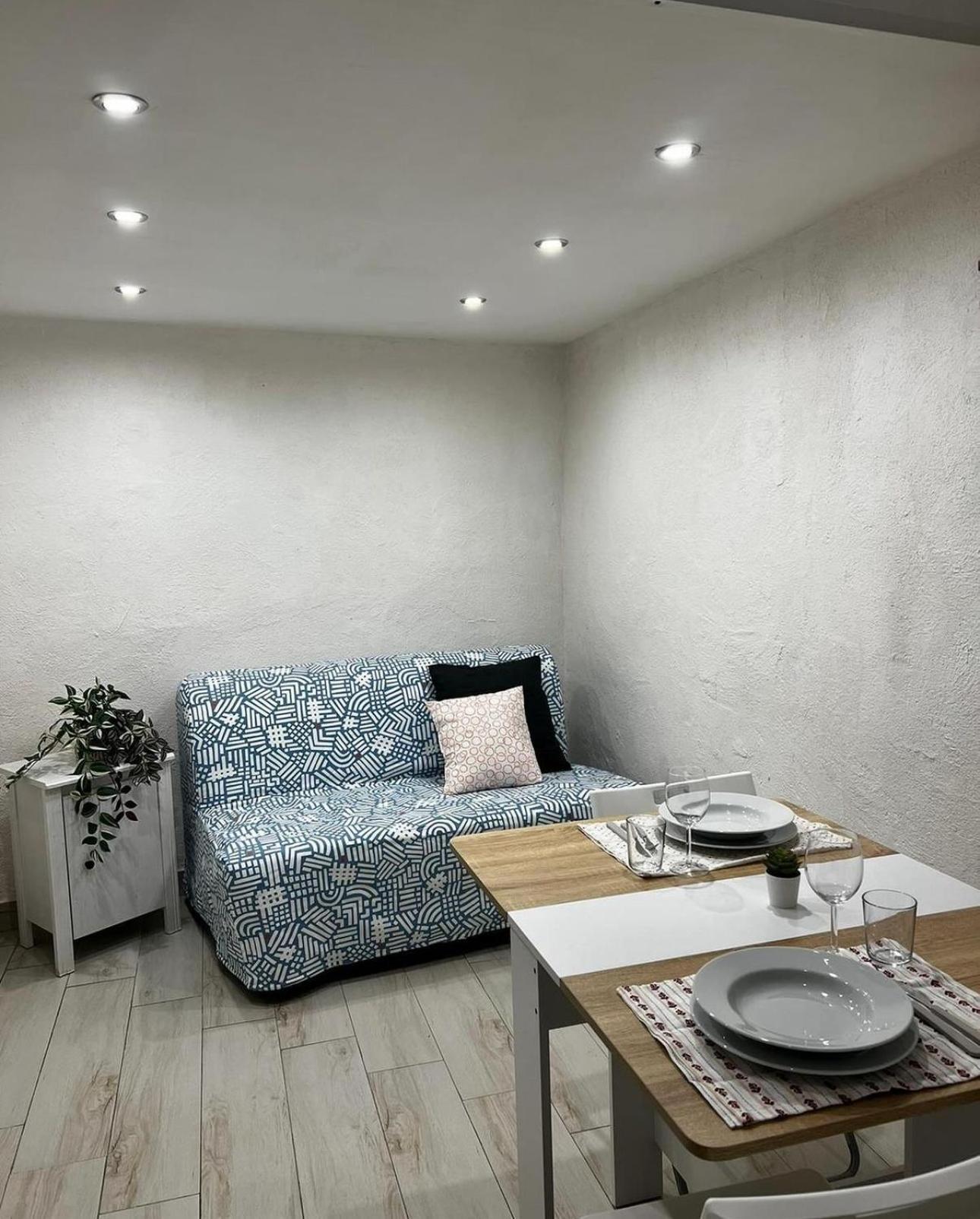 Vesuvia Guest House Napoli Ngoại thất bức ảnh
