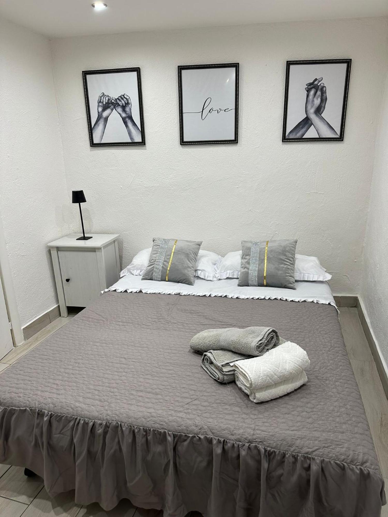 Vesuvia Guest House Napoli Ngoại thất bức ảnh